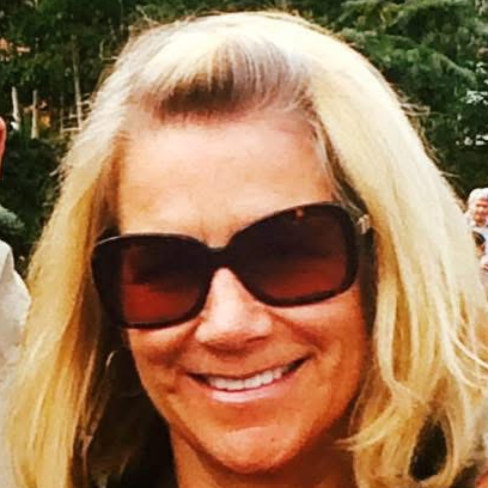 Meet your Posher, Lori